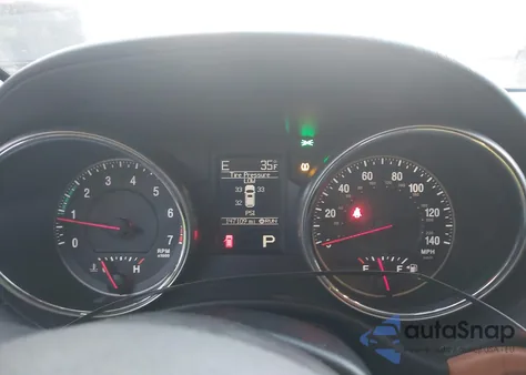 2012 Jeep Grand Cherokee Overland z USA, uszkodzony, nr VIN 1C4RJECG6CC270718